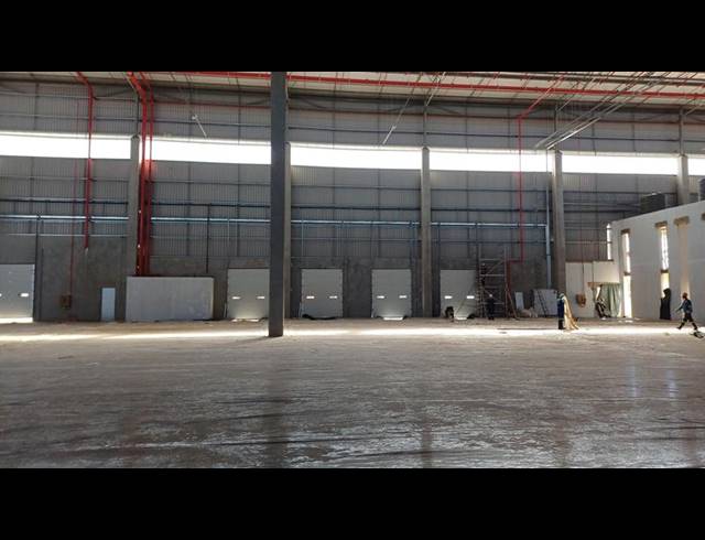 INDUSTRIAL PROPERTY TO RENT IN LOUWLARDIA